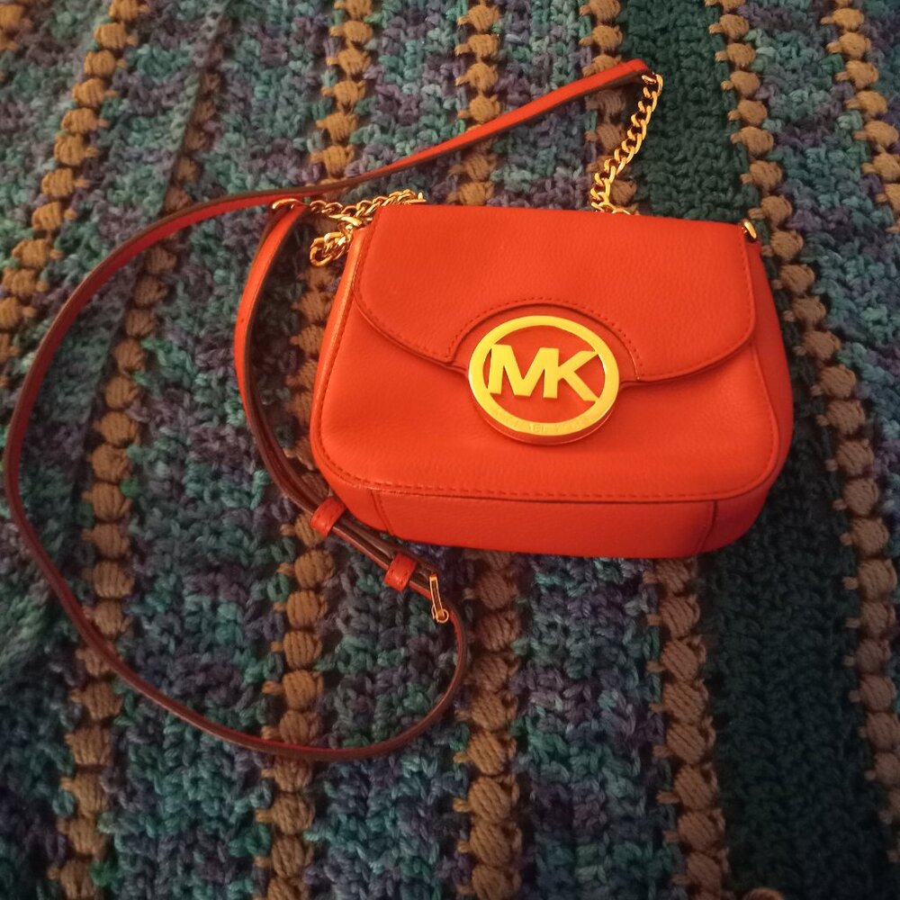 Small crossbody pur@ss Sq